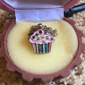 🧁Cupcake Necklace🧁